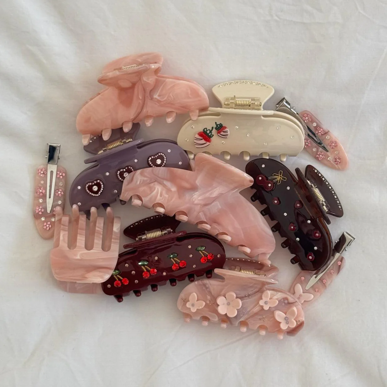 Sweetheart Clip in White Chocolate