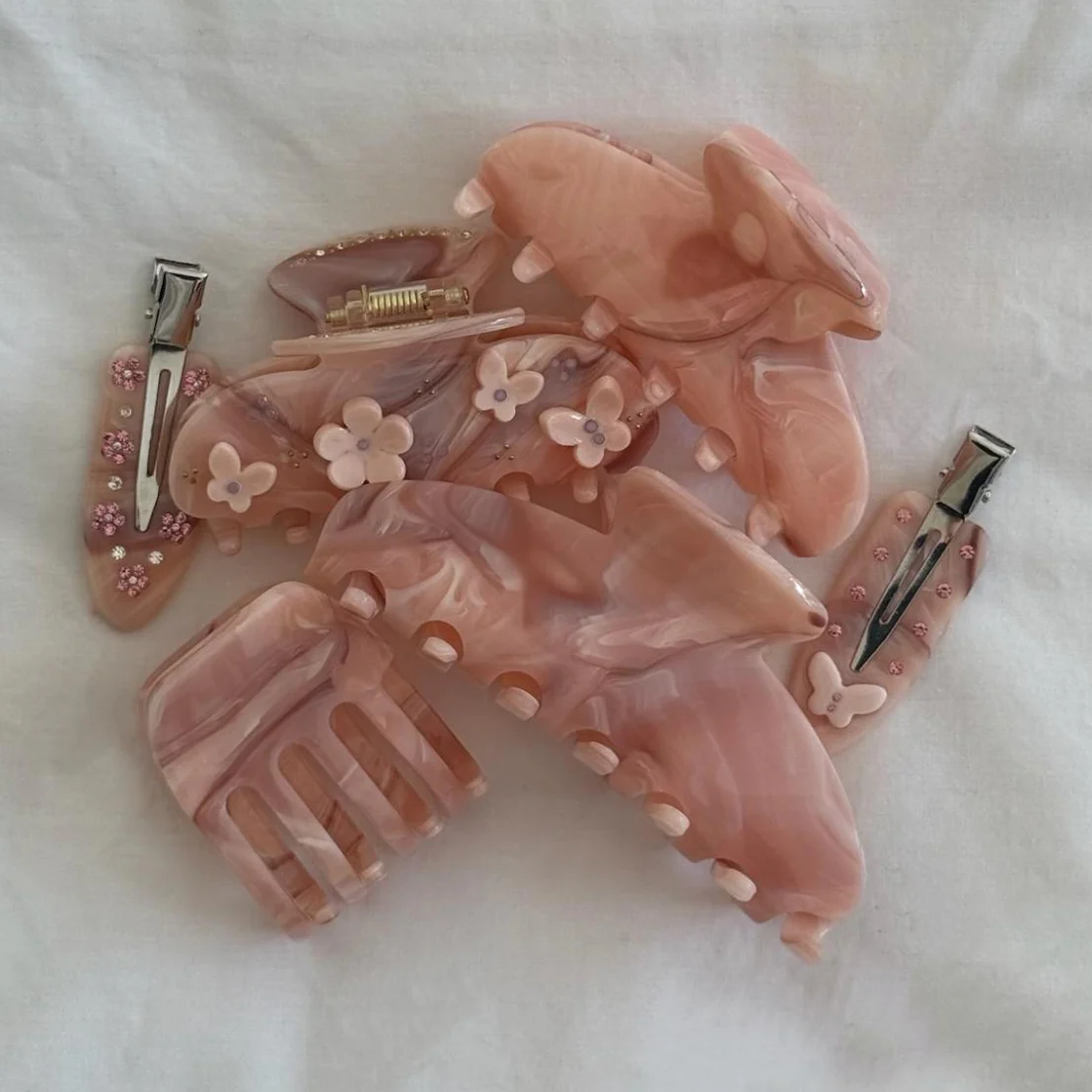 Petite Clip in Pink Chantilly