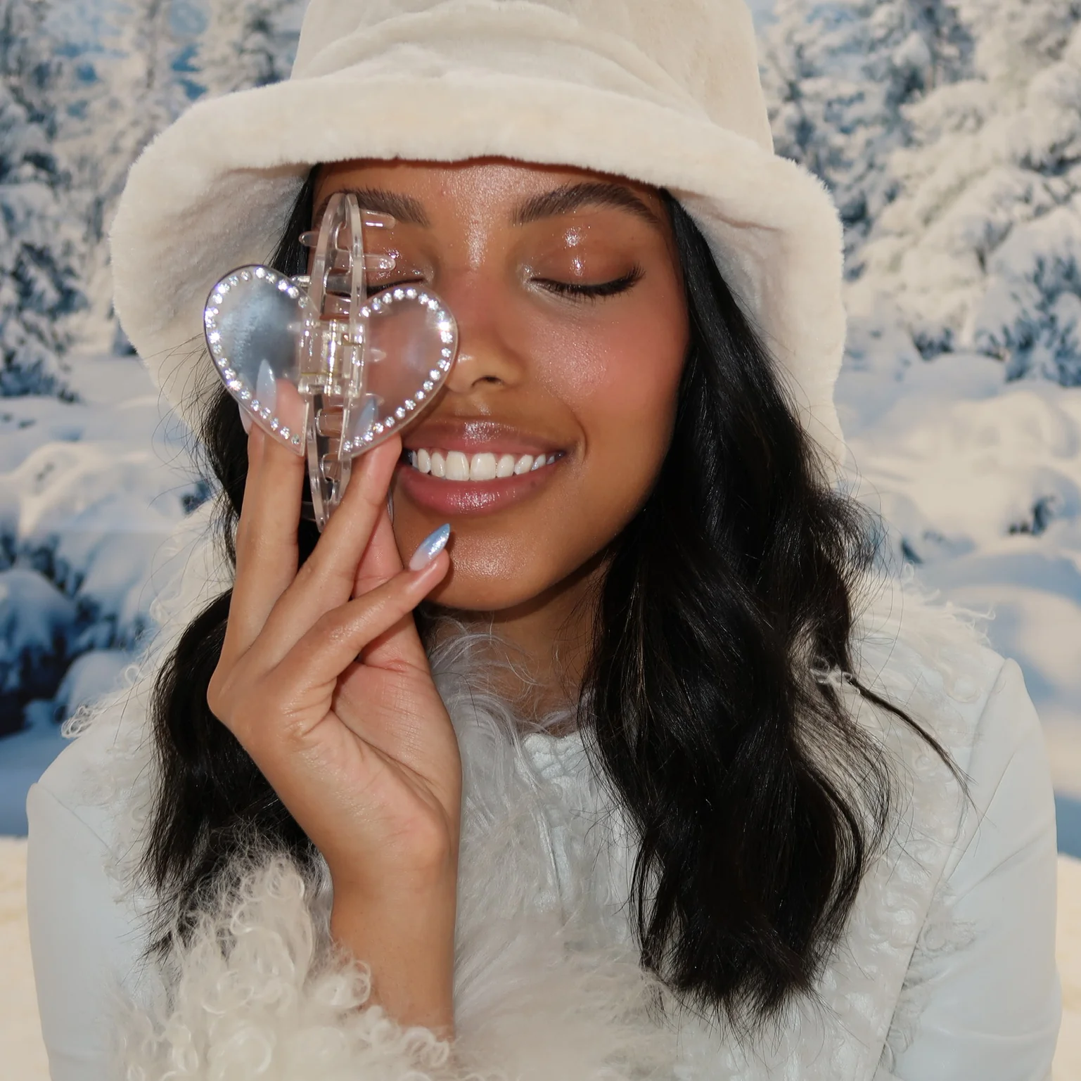 Cozy Clip In Snowed In