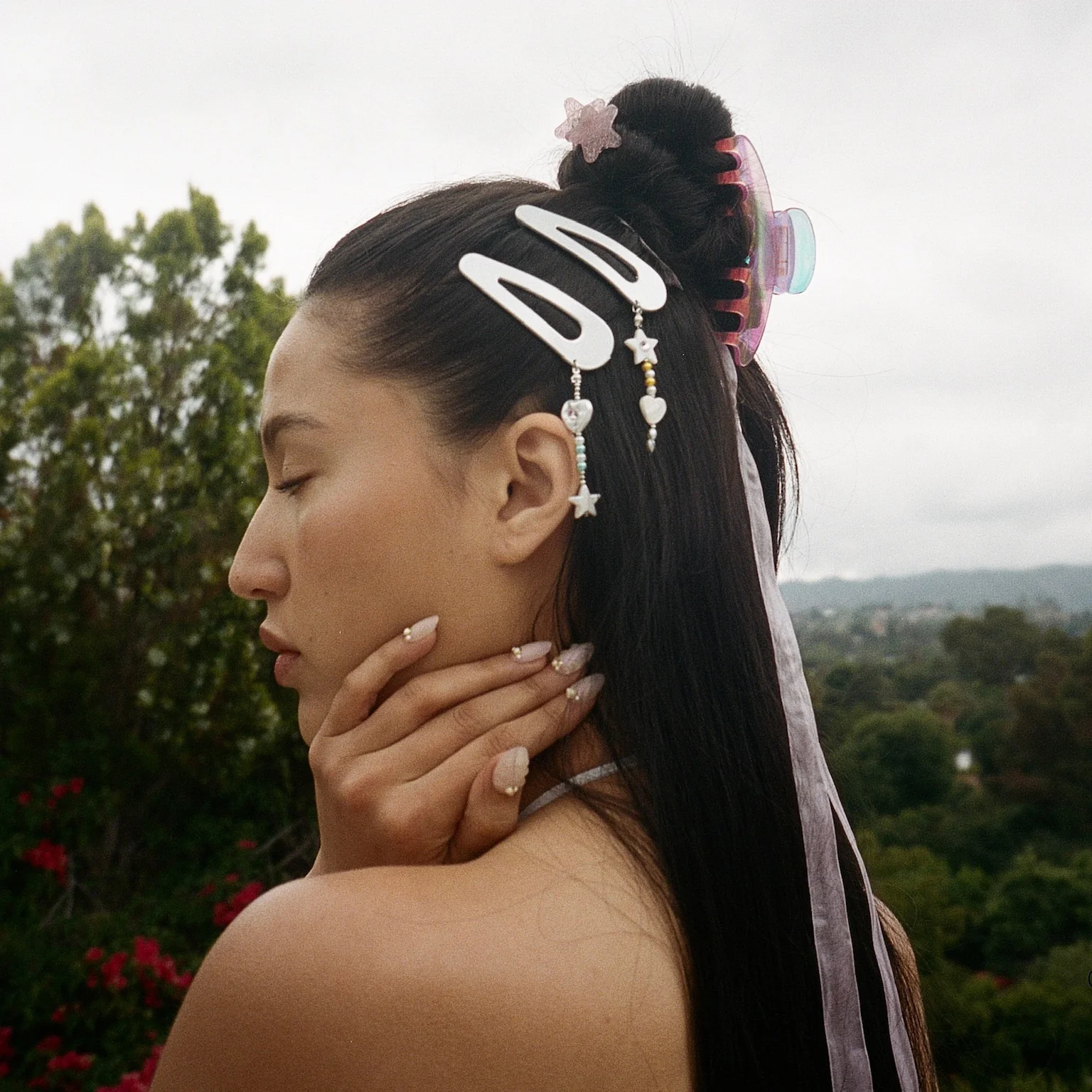 Snap Clip Set in Mother of Pearl