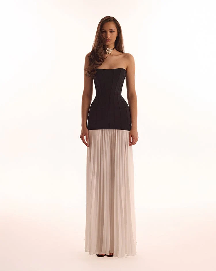 Black&White dress with a pleated skirt, Parisienne