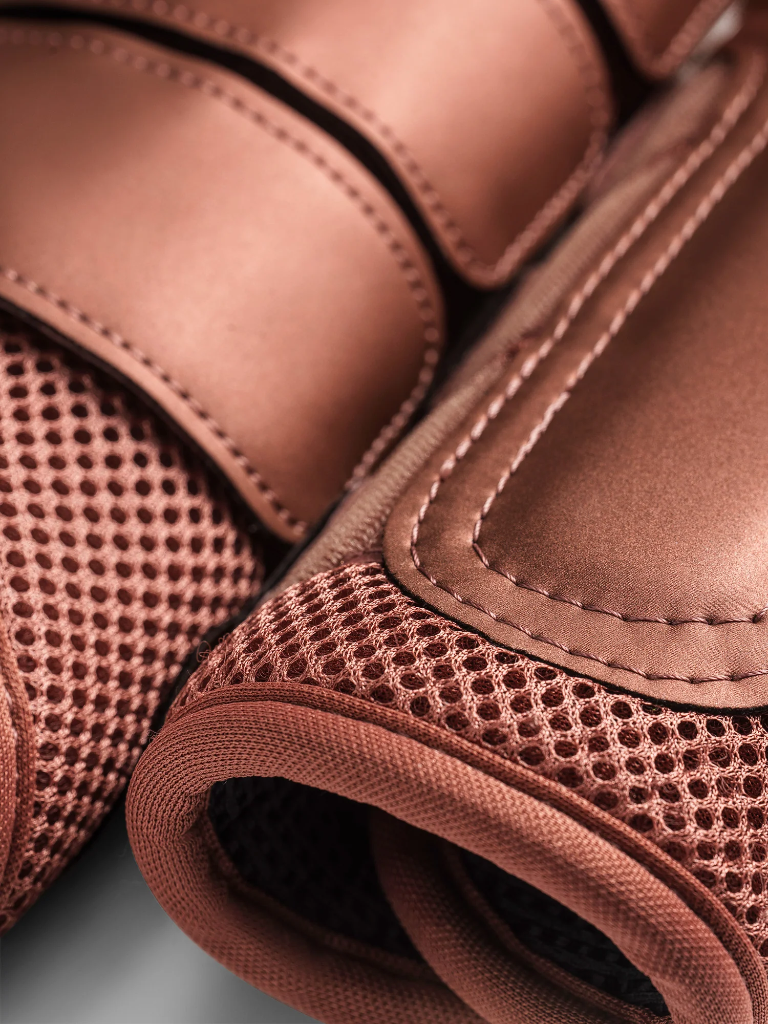 Classic Mesh Brushing Boots Coral