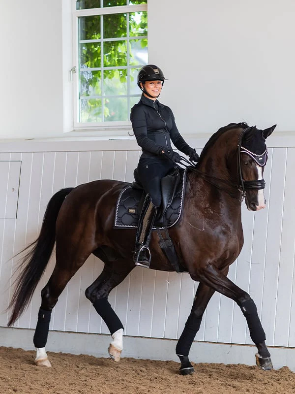Dressage Saddle Pad Black Edition
