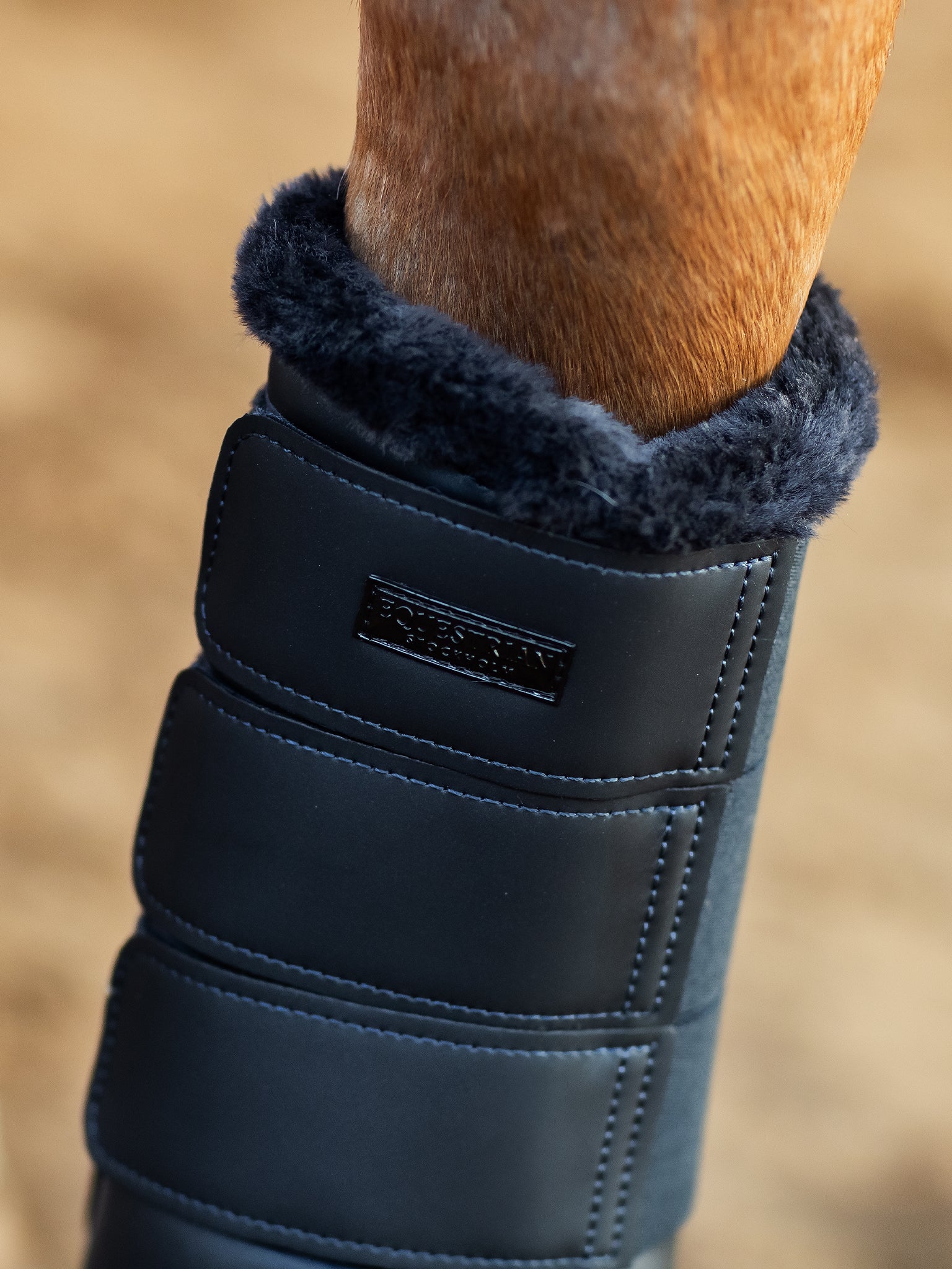 Brushing Boots Clean Navy