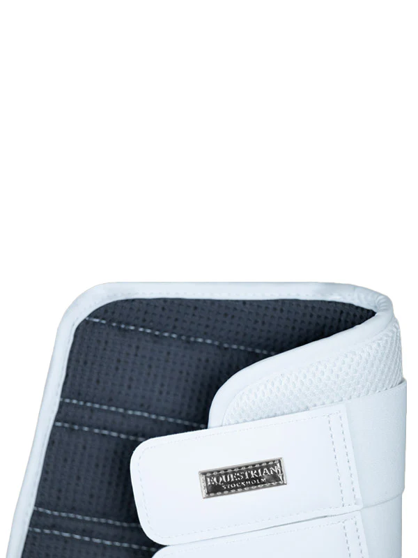 Classic Mesh Brushing Boots White Silver