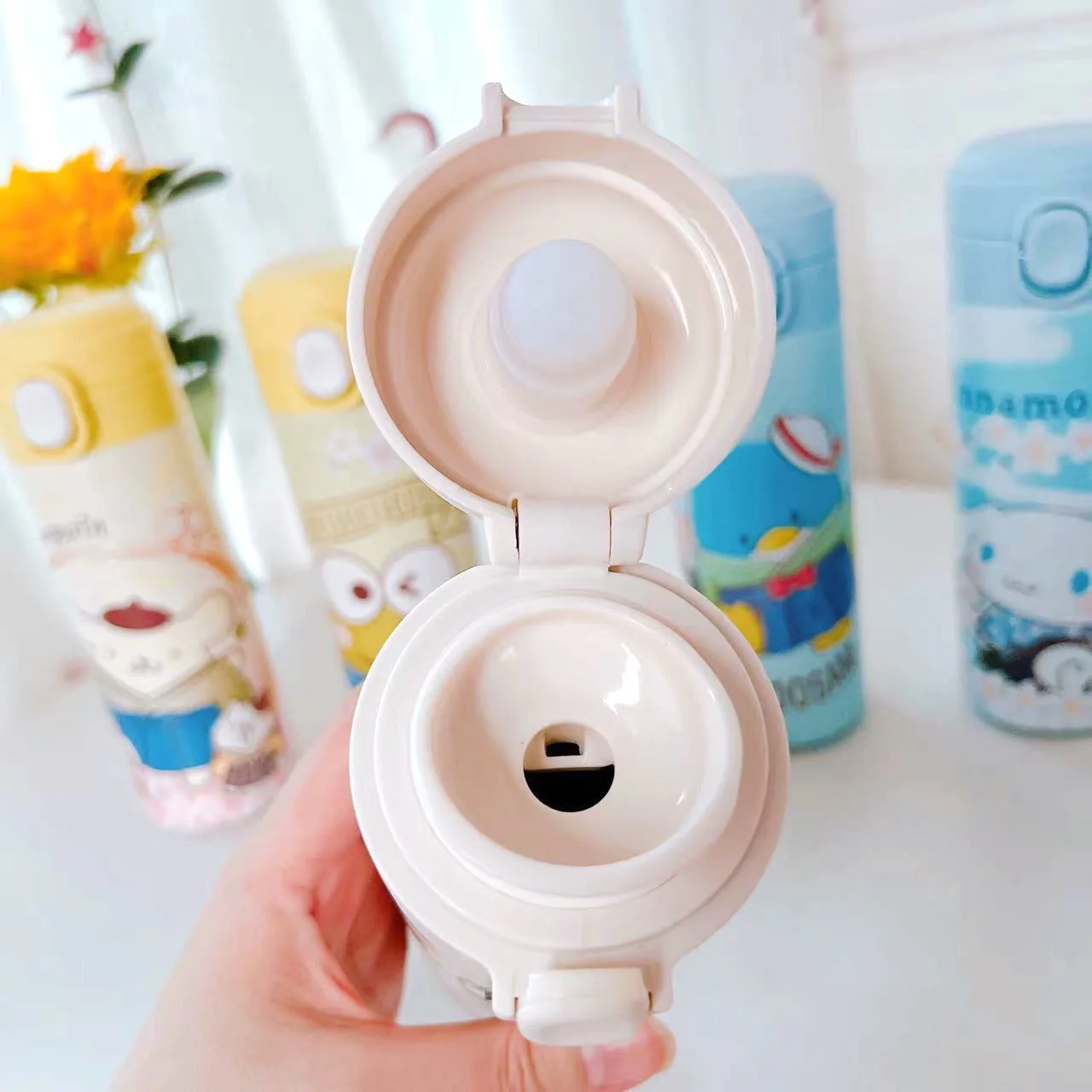 Cute Characters Water Bottle Sakura Hana