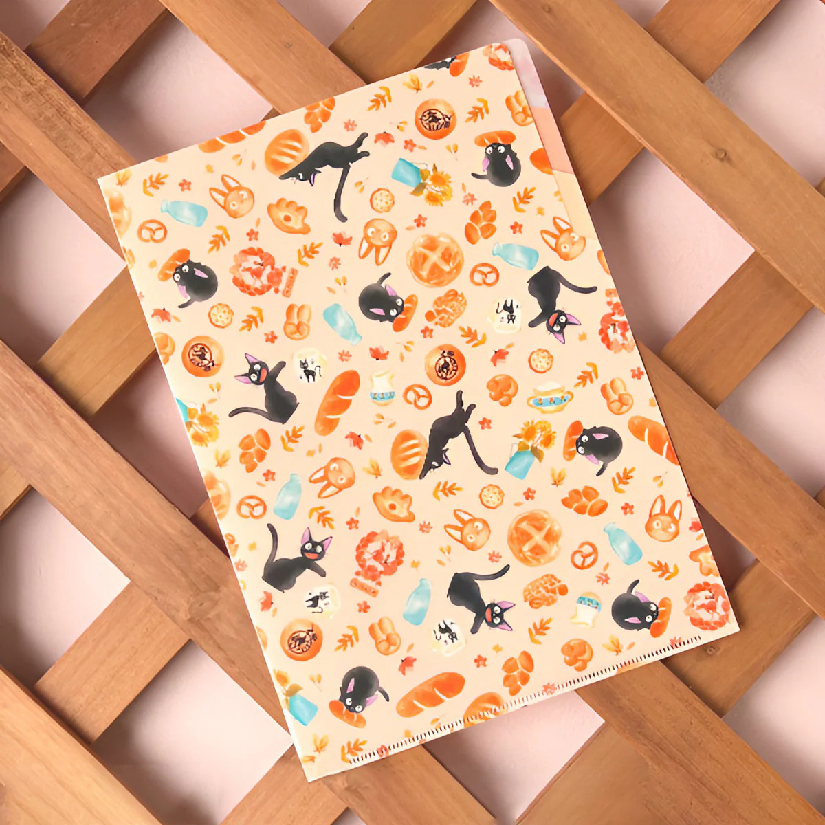 Fantasy Bakery Folder With Dividers