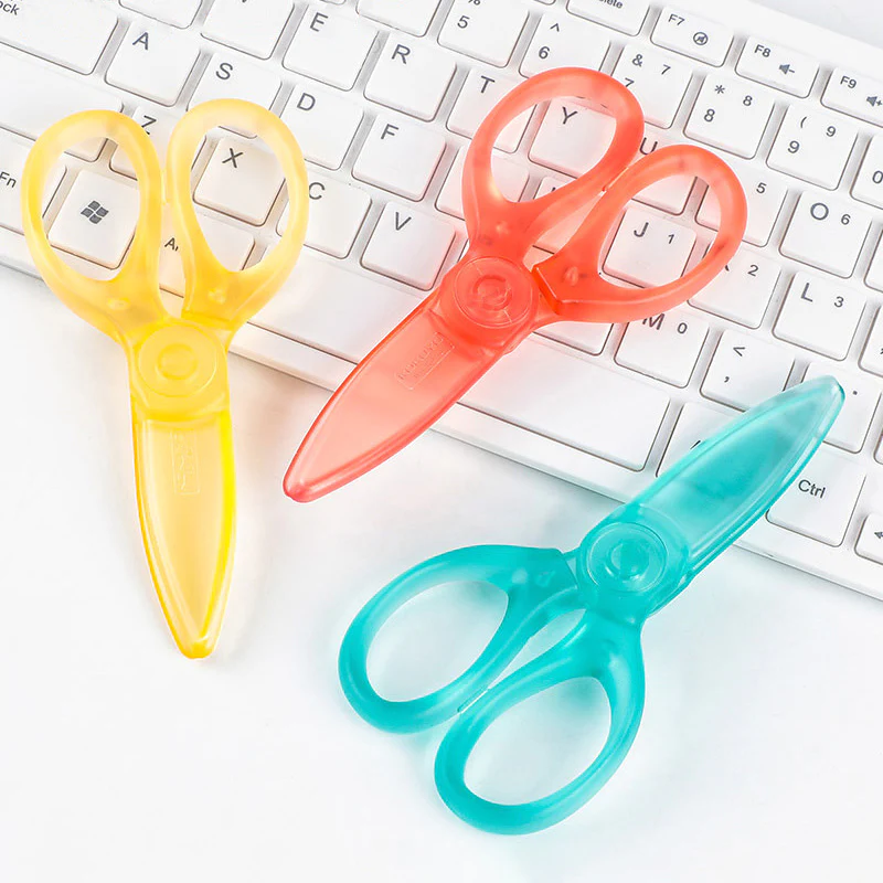KOKUYO Pastel Cookie Safety Scissors