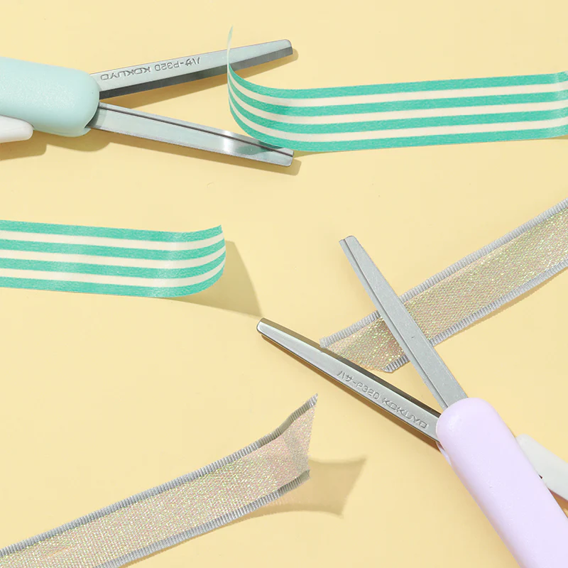 Compact Scissors with Slide Mechanism