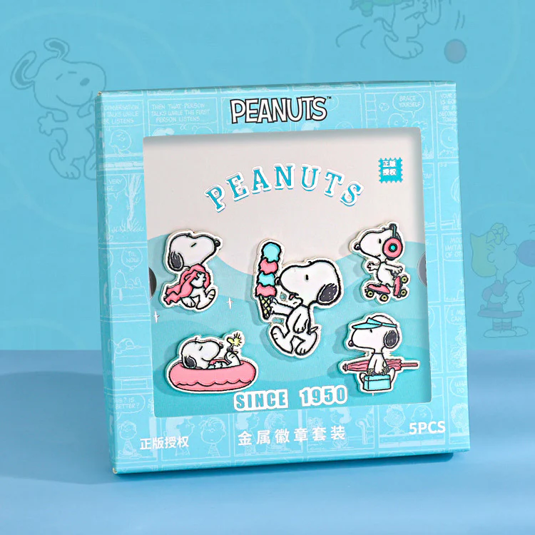 Peanuts Snoopy Enamel Pins