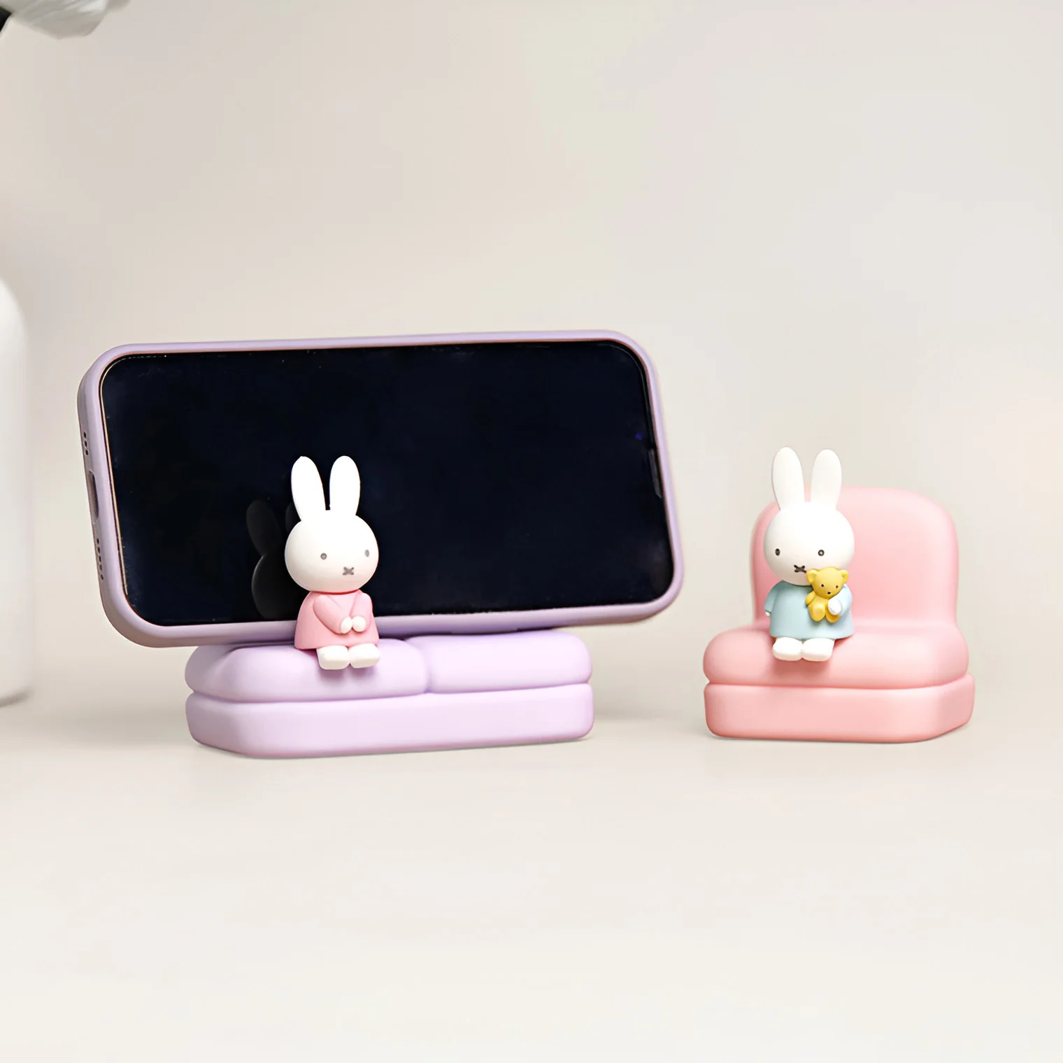 Miffy Sofa Phone Stand