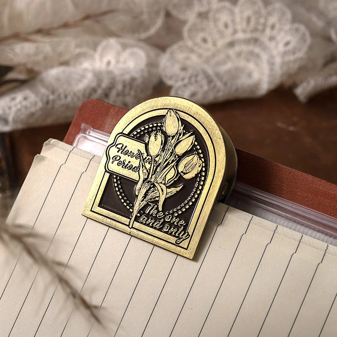 Vintage Style Archival Clip