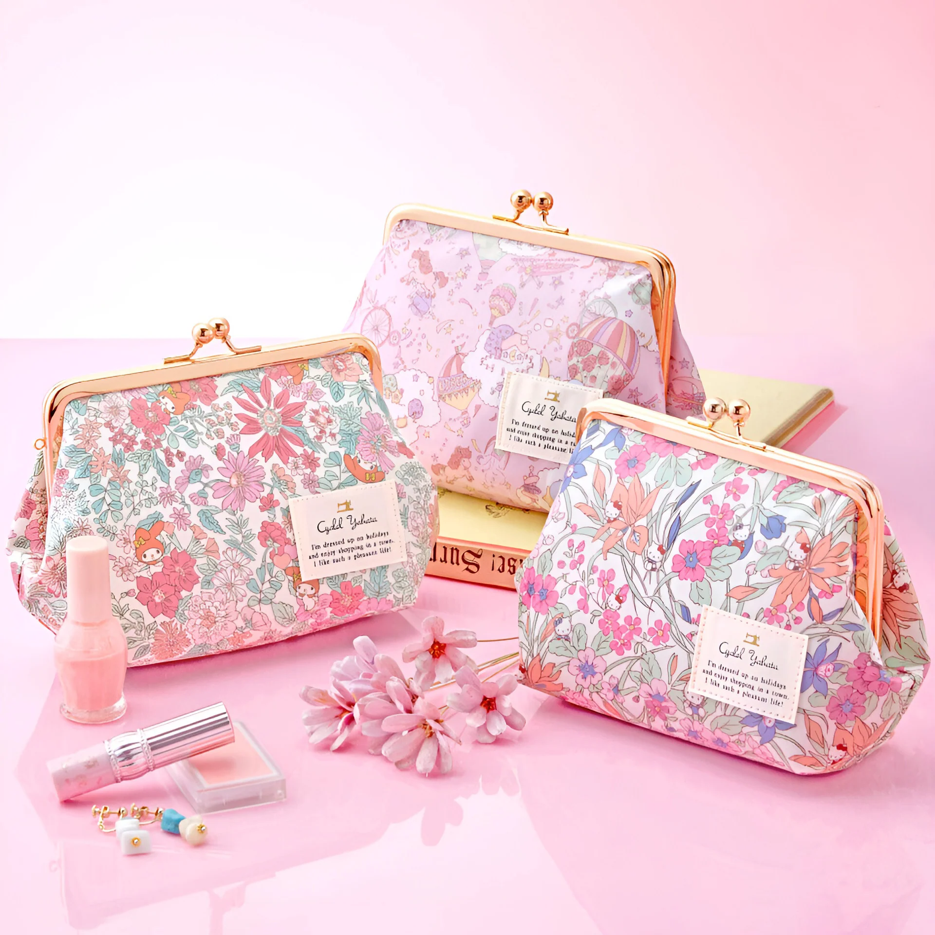 Sanrio x Liberty Fabrics Kiss Lock Floral Frame Pouch