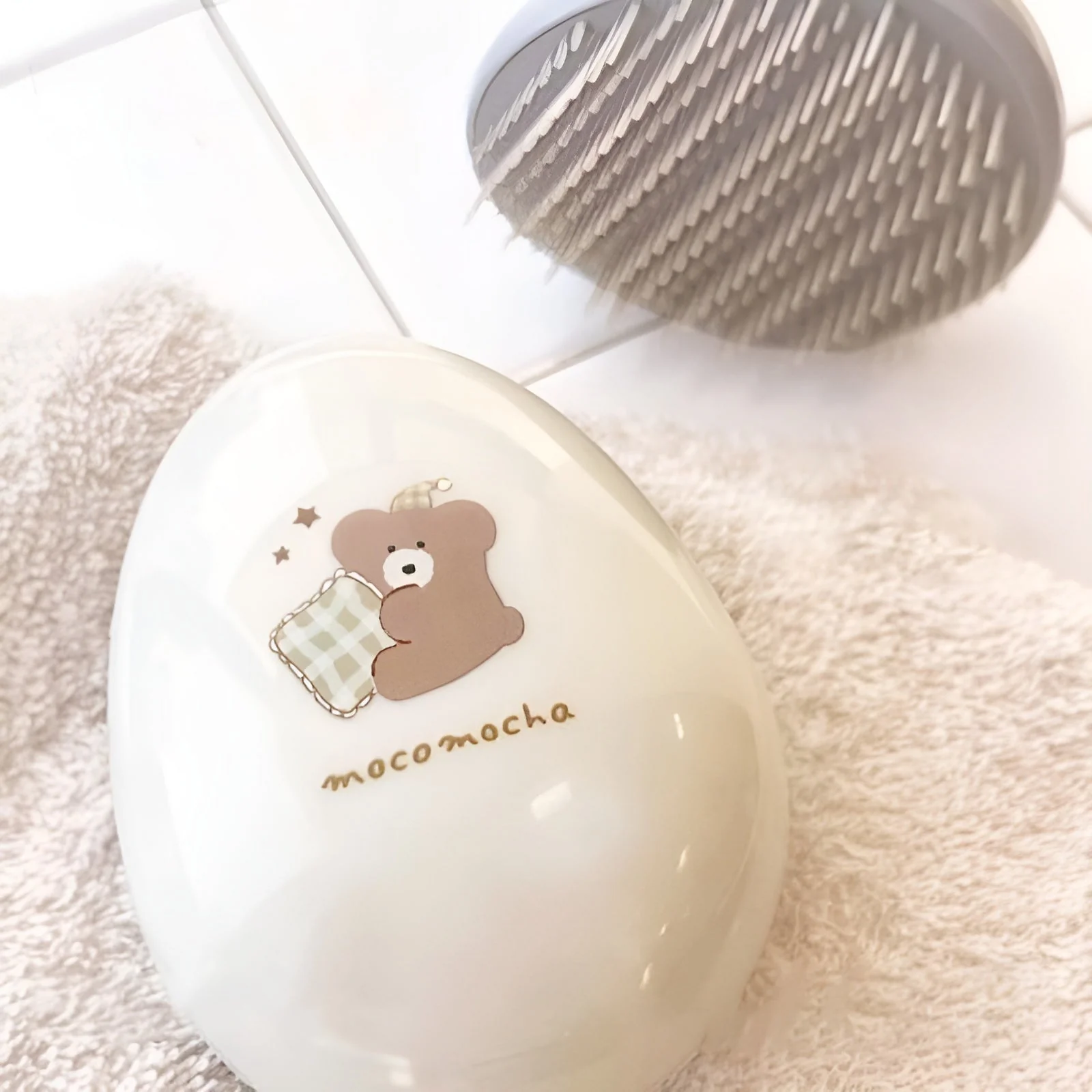 Q Lia Moko Mocha Smooth Hairbrush