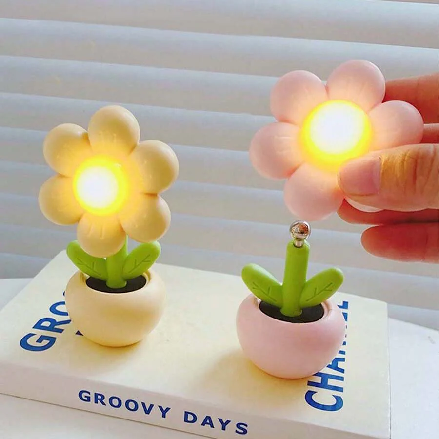 Cheerful Bloom Light