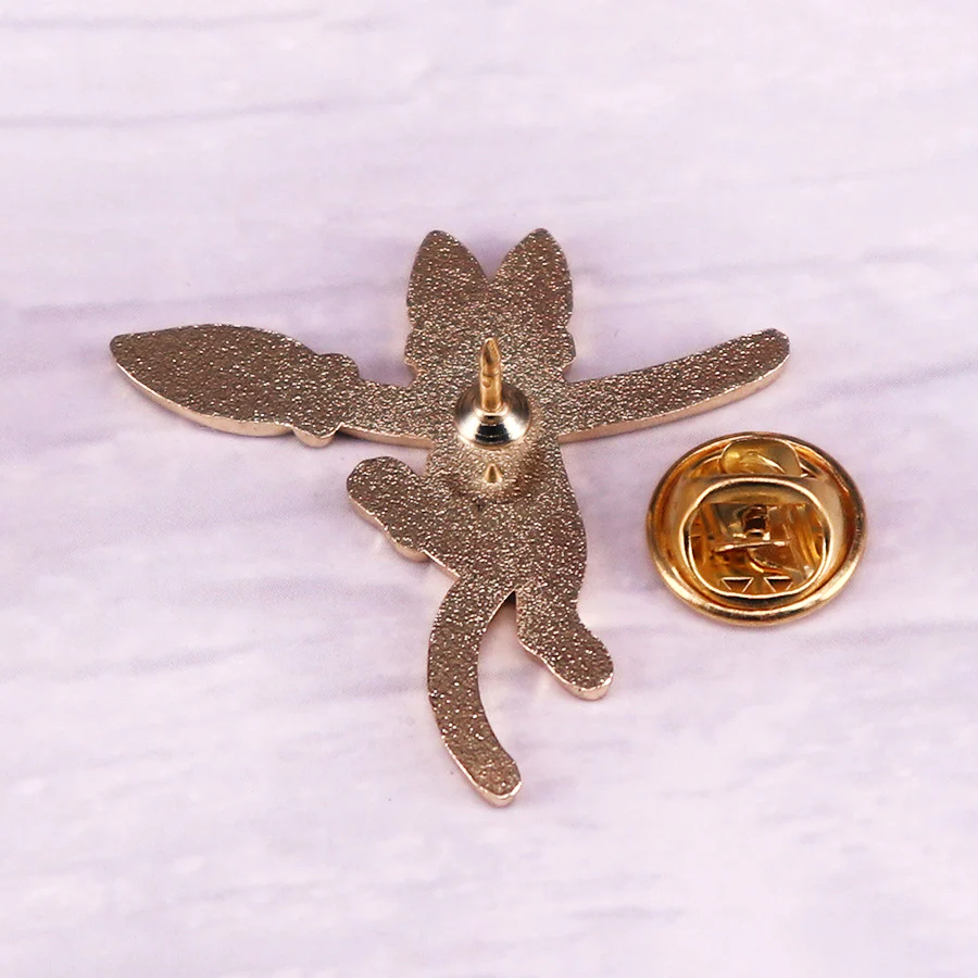 Kiki’s Delivery Service Enamel Pin