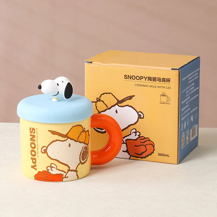 Snoopy Hug Mug