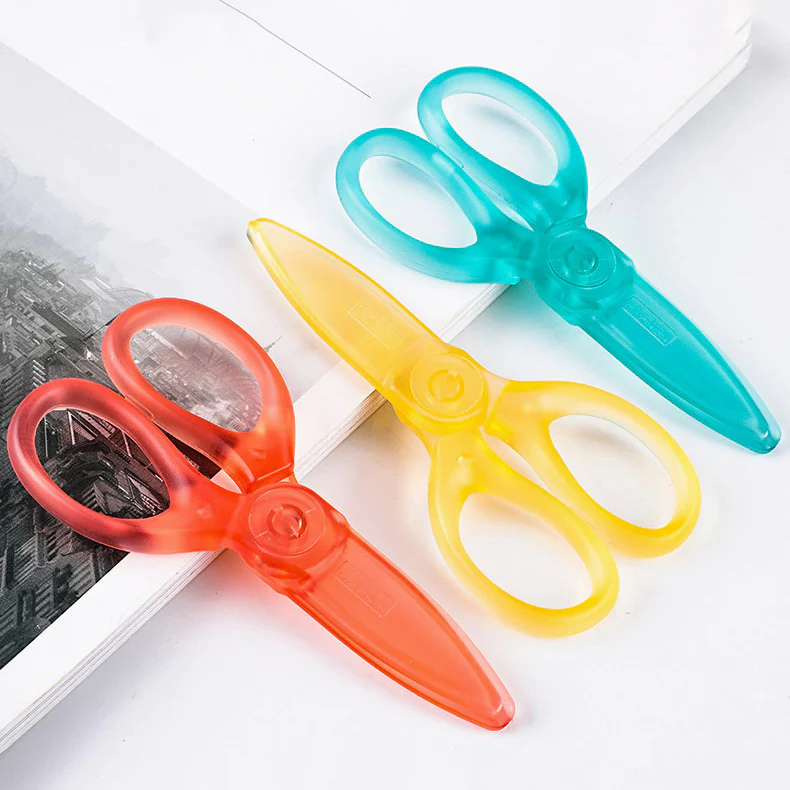 KOKUYO Pastel Cookie Safety Scissors