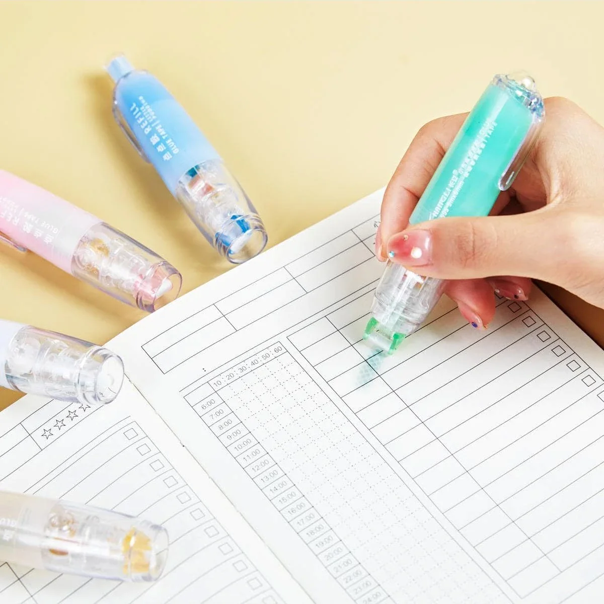 Adjustable Adhesive Stick Pen