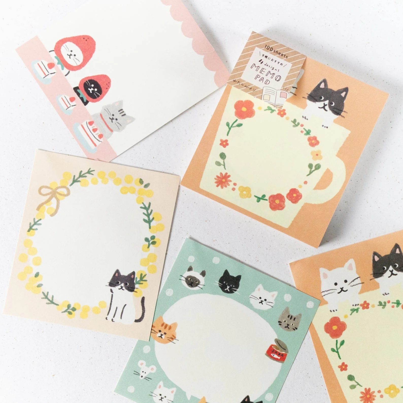 Four Design Note Pad with Cats