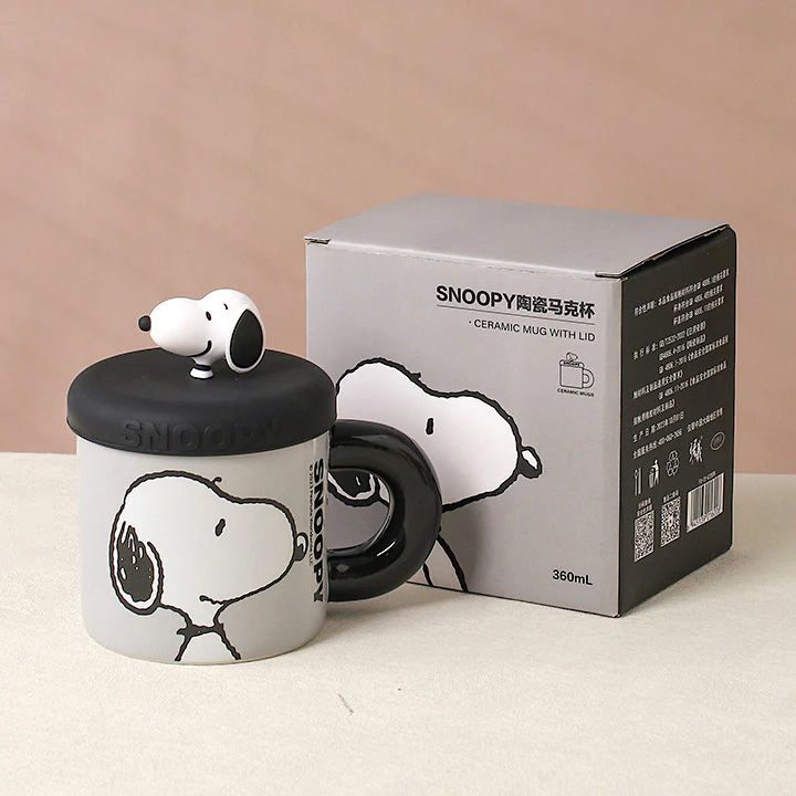 Snoopy Hug Mug
