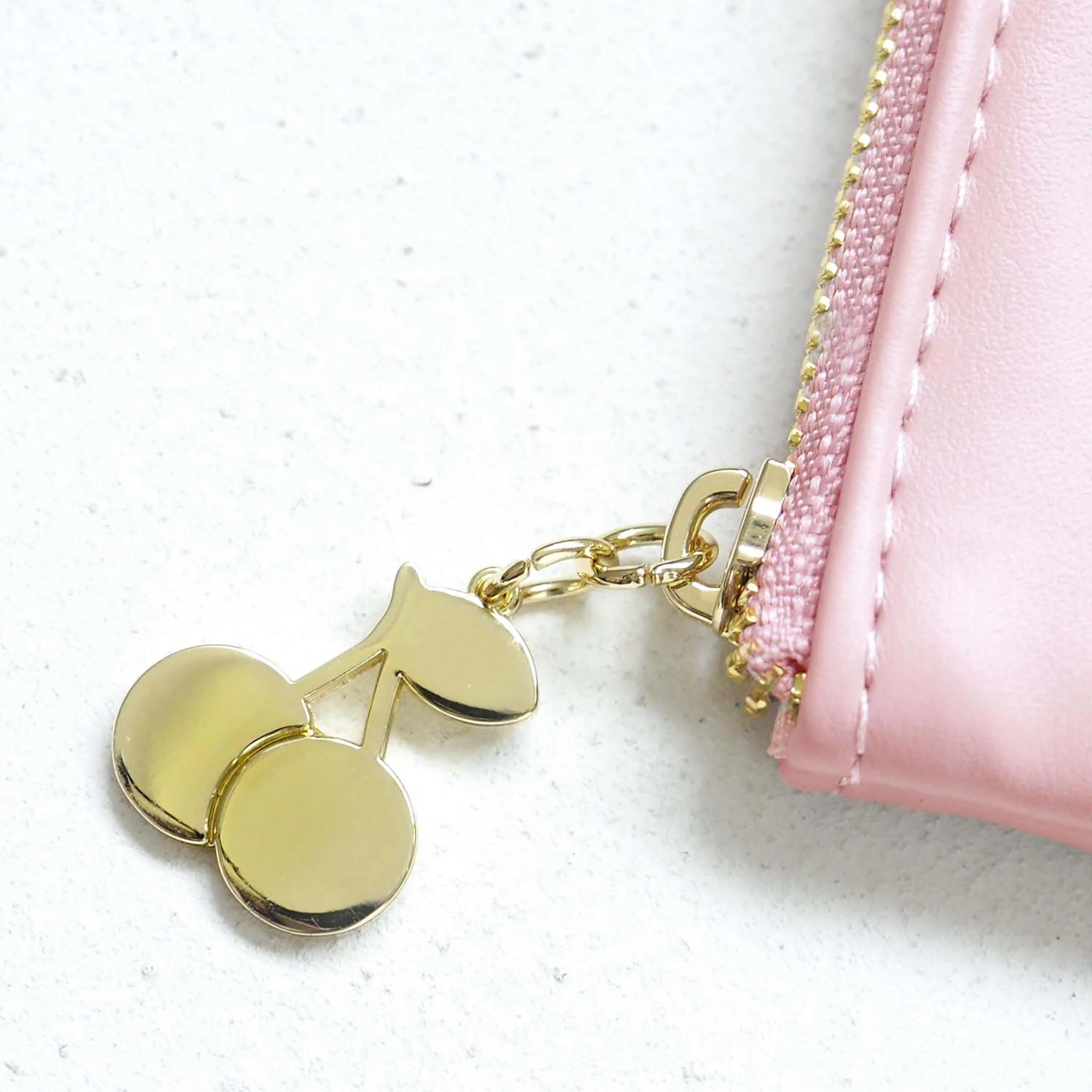 Miffy Mini Pouch Cherry Love