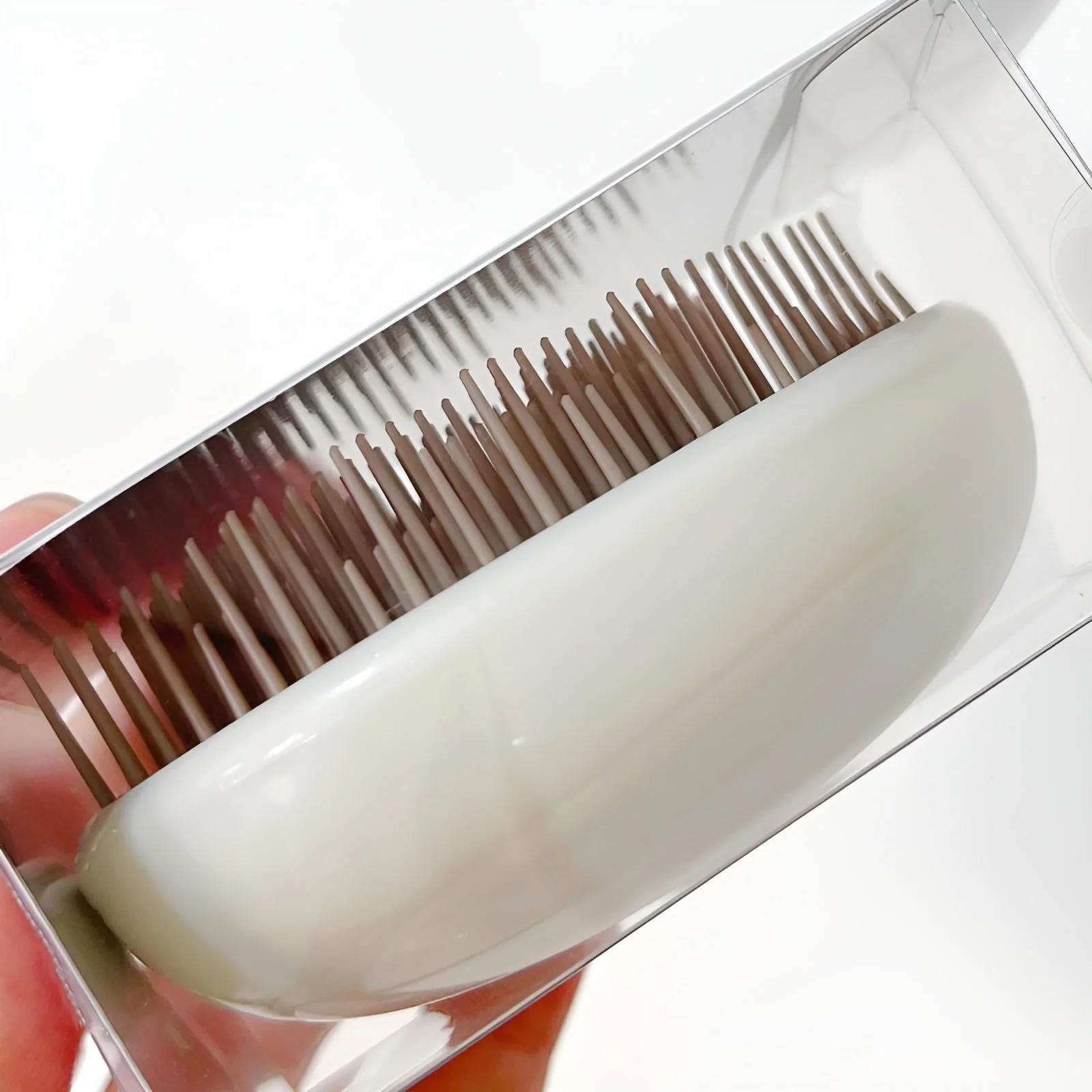 Q Lia Moko Mocha Smooth Hairbrush