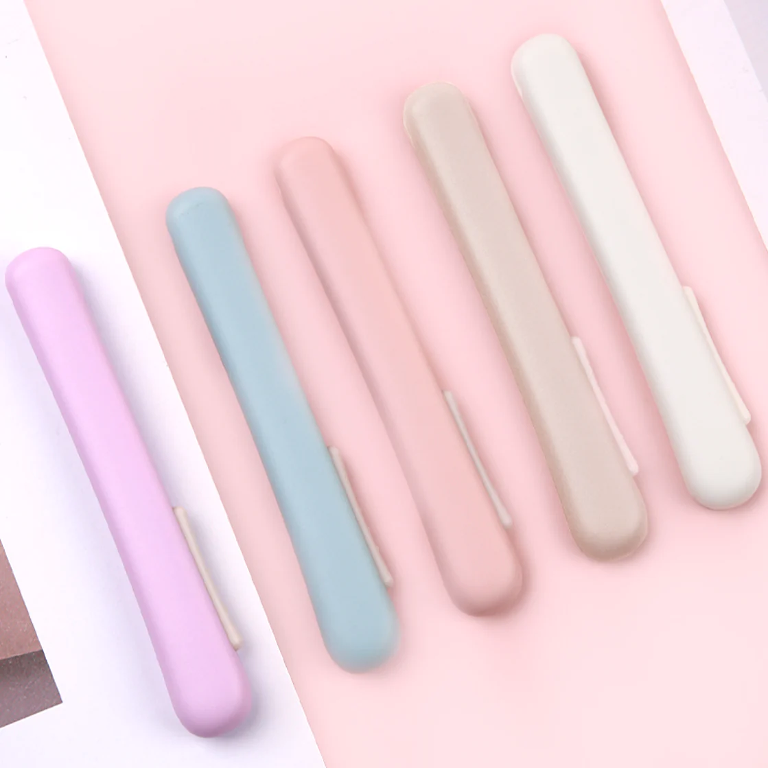 Compact Scissors with Slide Mechanism