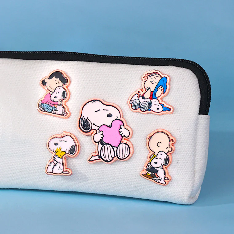 Peanuts Snoopy Enamel Pins
