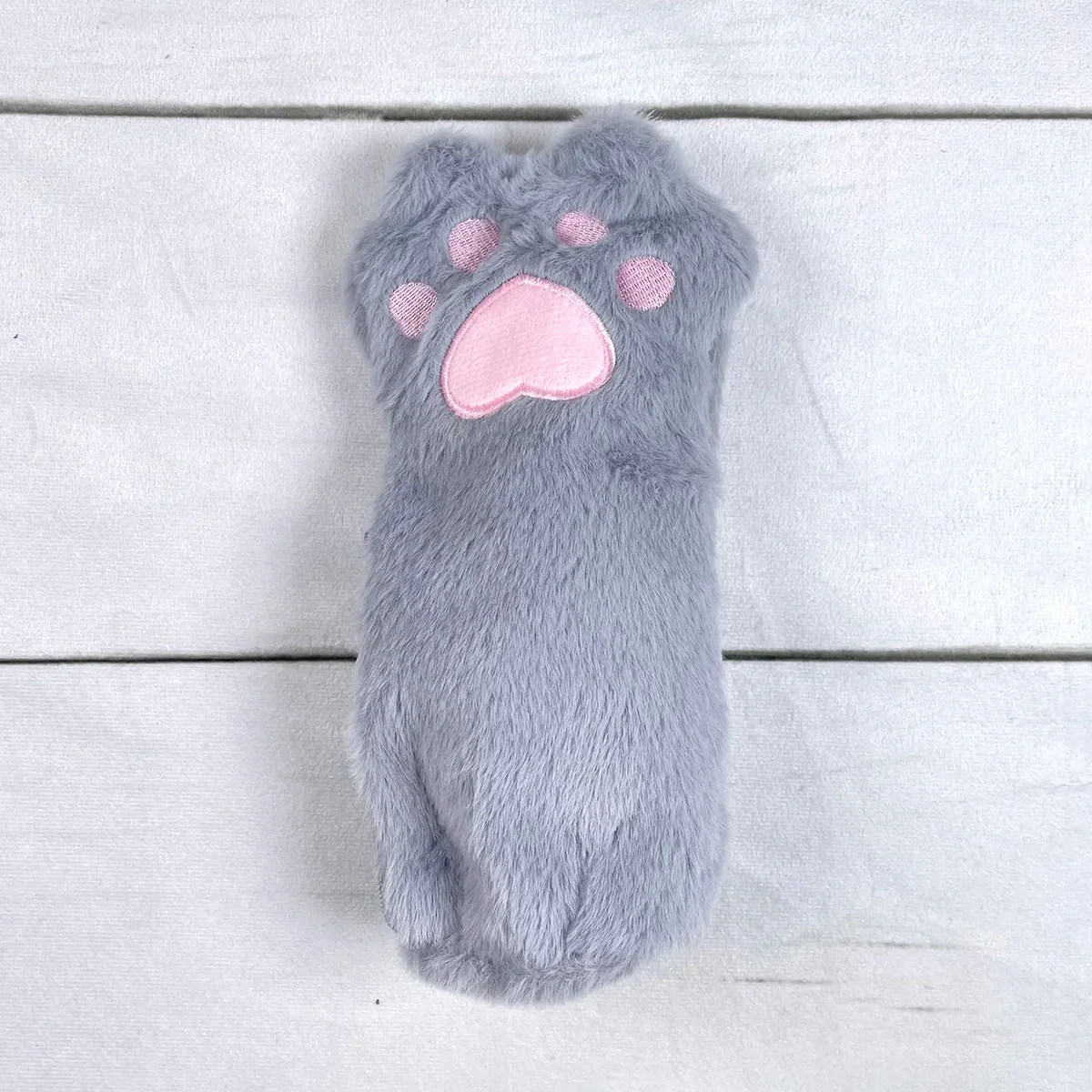 Q Lia Otete Cat Paw Pencil Case