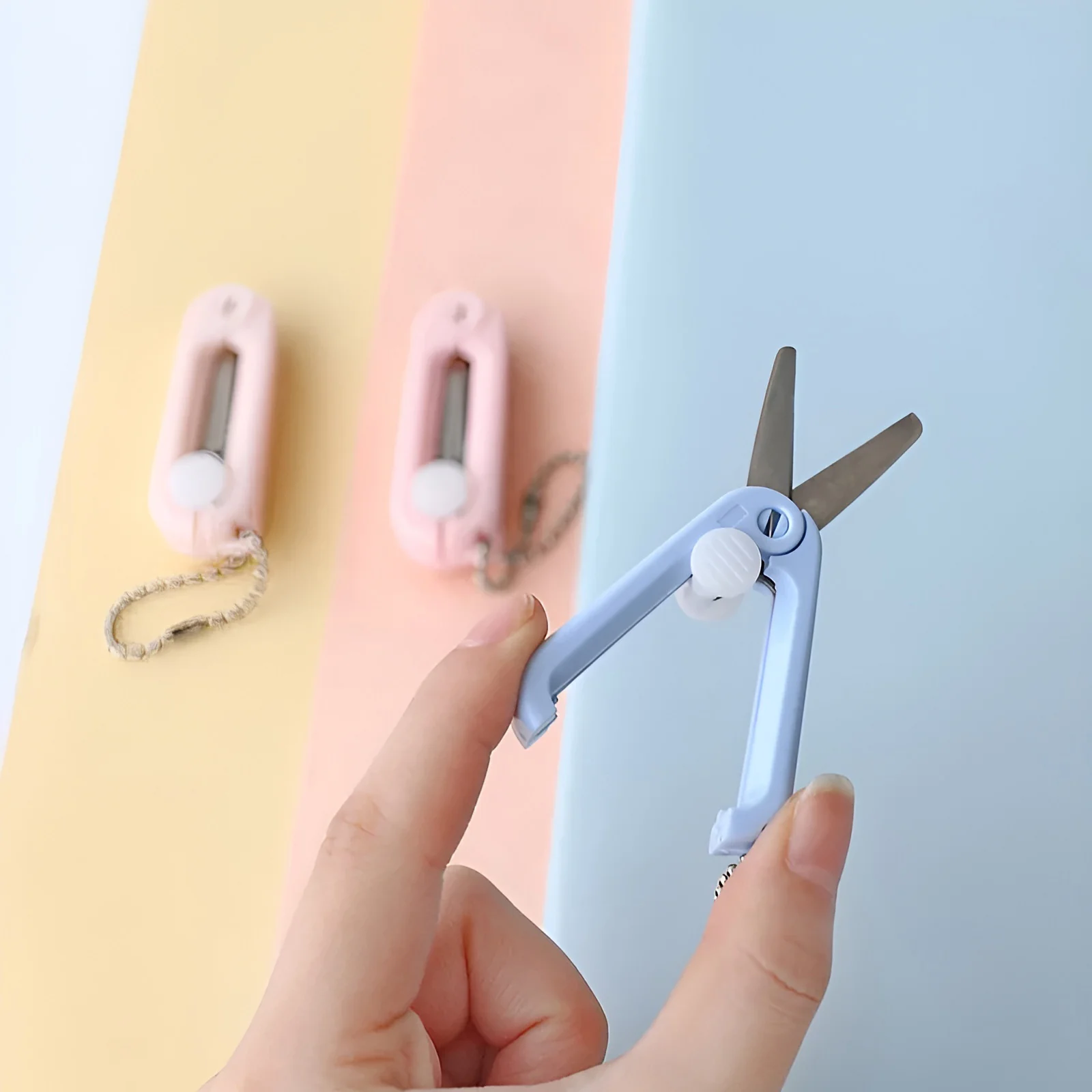 Mini Foldable Shears