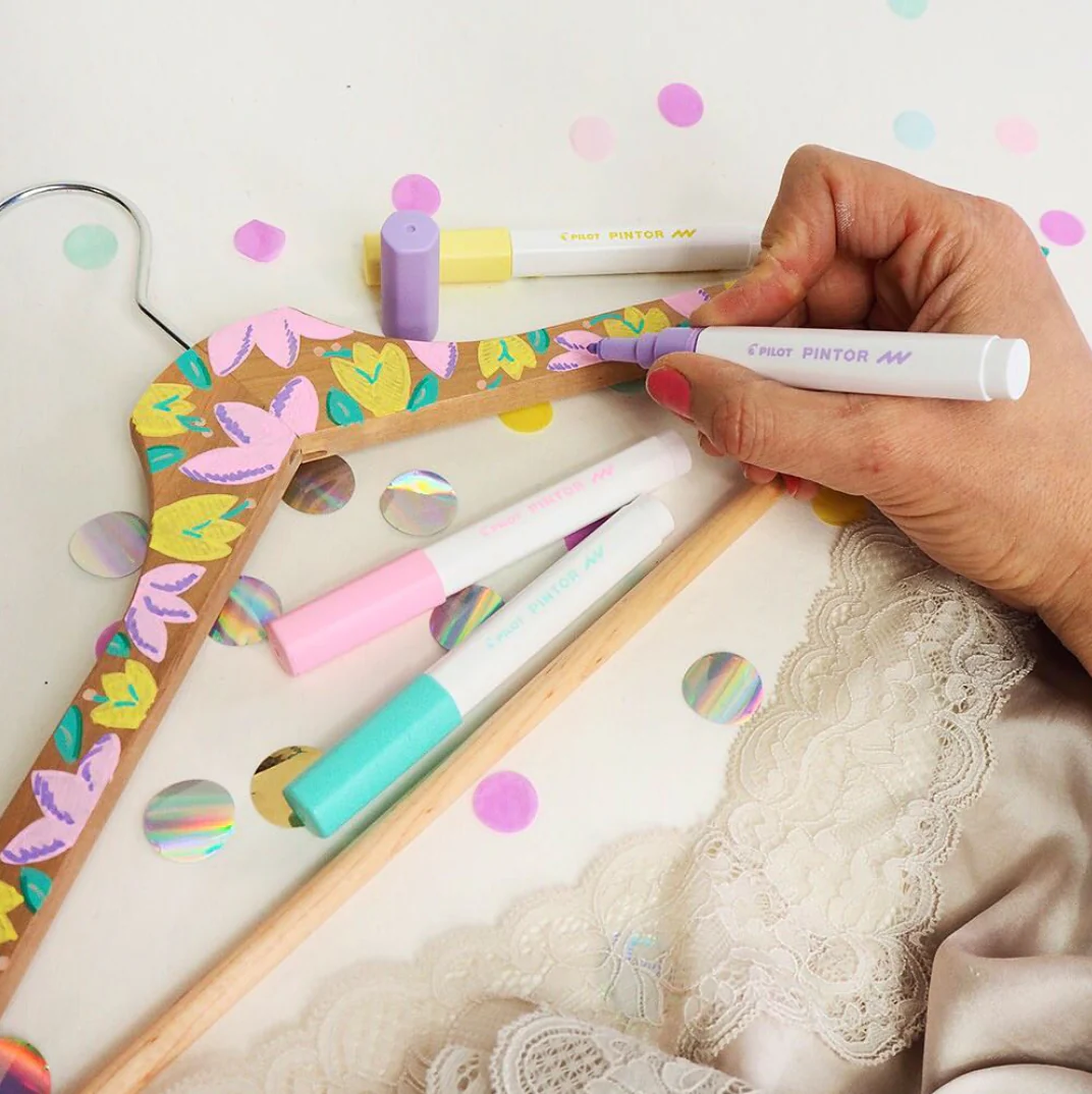 Paint Marker Extra Fine Point