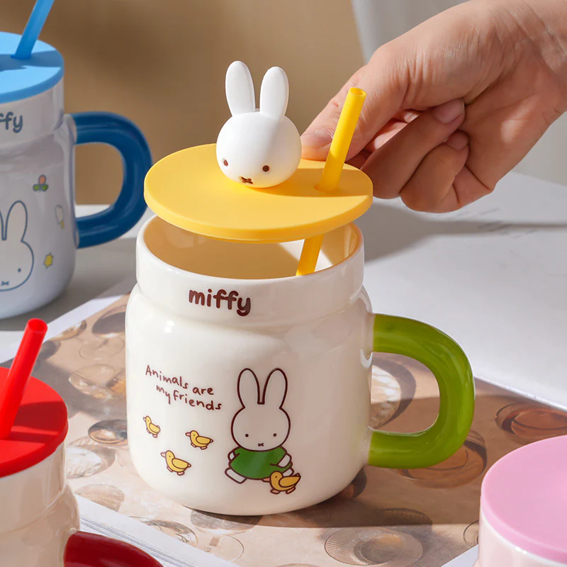 Cute Friends Sippy Mug