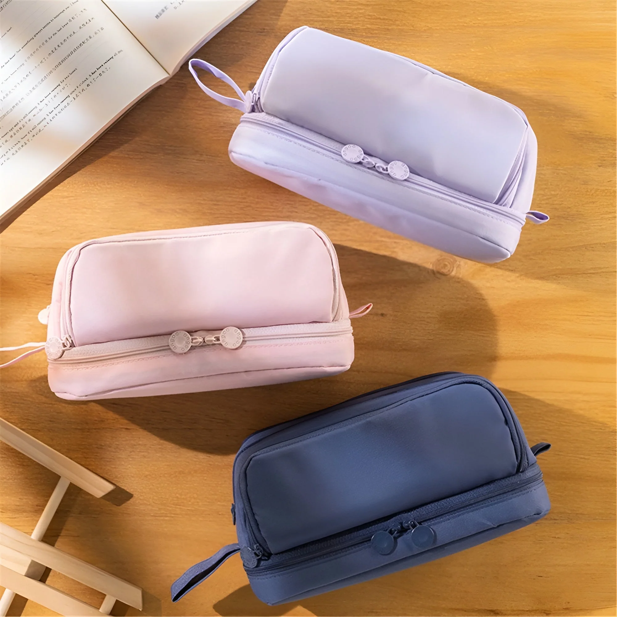 Glow Big Hold Pencil Box