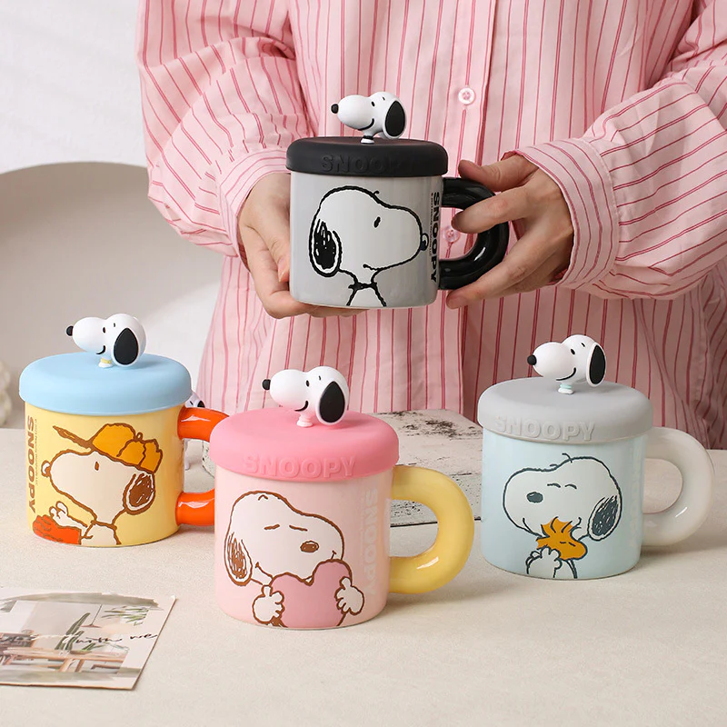 Snoopy Hug Mug