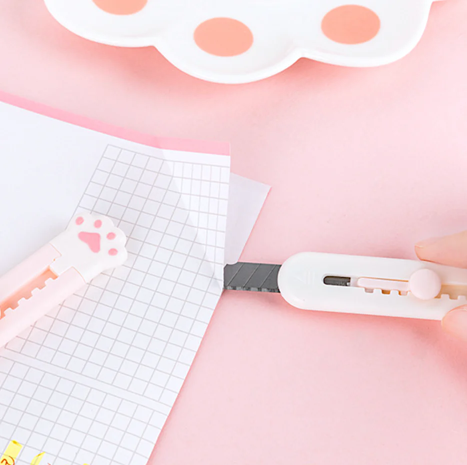 Paw Print Paper Cutter