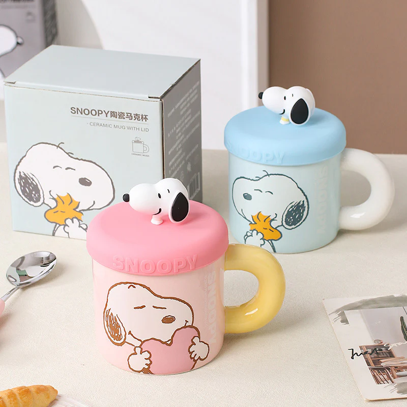 Snoopy Hug Mug