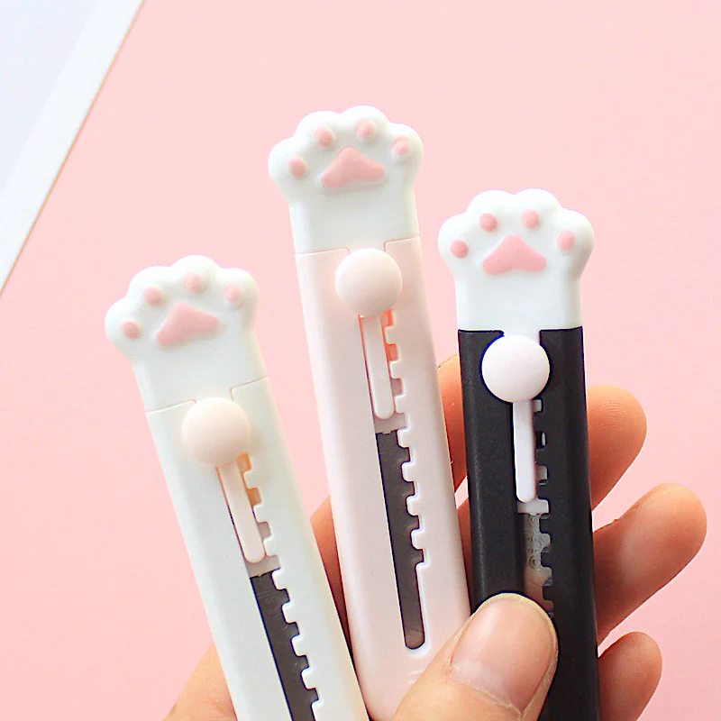 Paw Print Paper Cutter