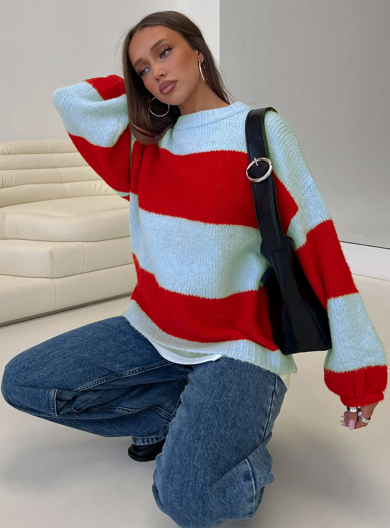 Bastien Crew Neck Knit Sweater Blue / Red