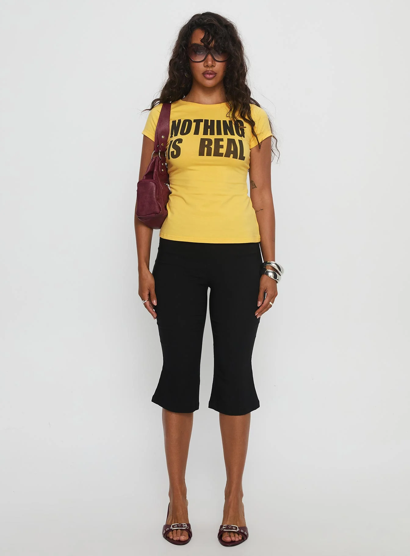 Nothing Is Real Graphic Top Yellow / Black