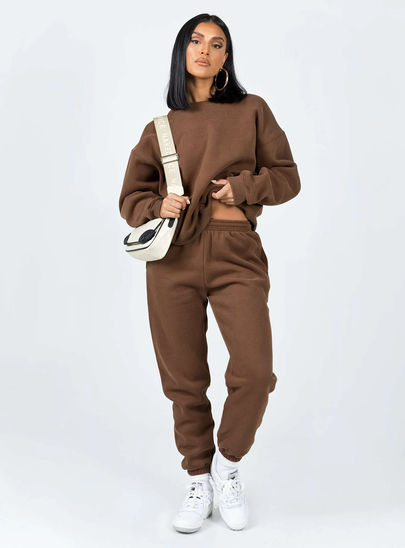 Club Basic Crewneck Sweatshirt Brown