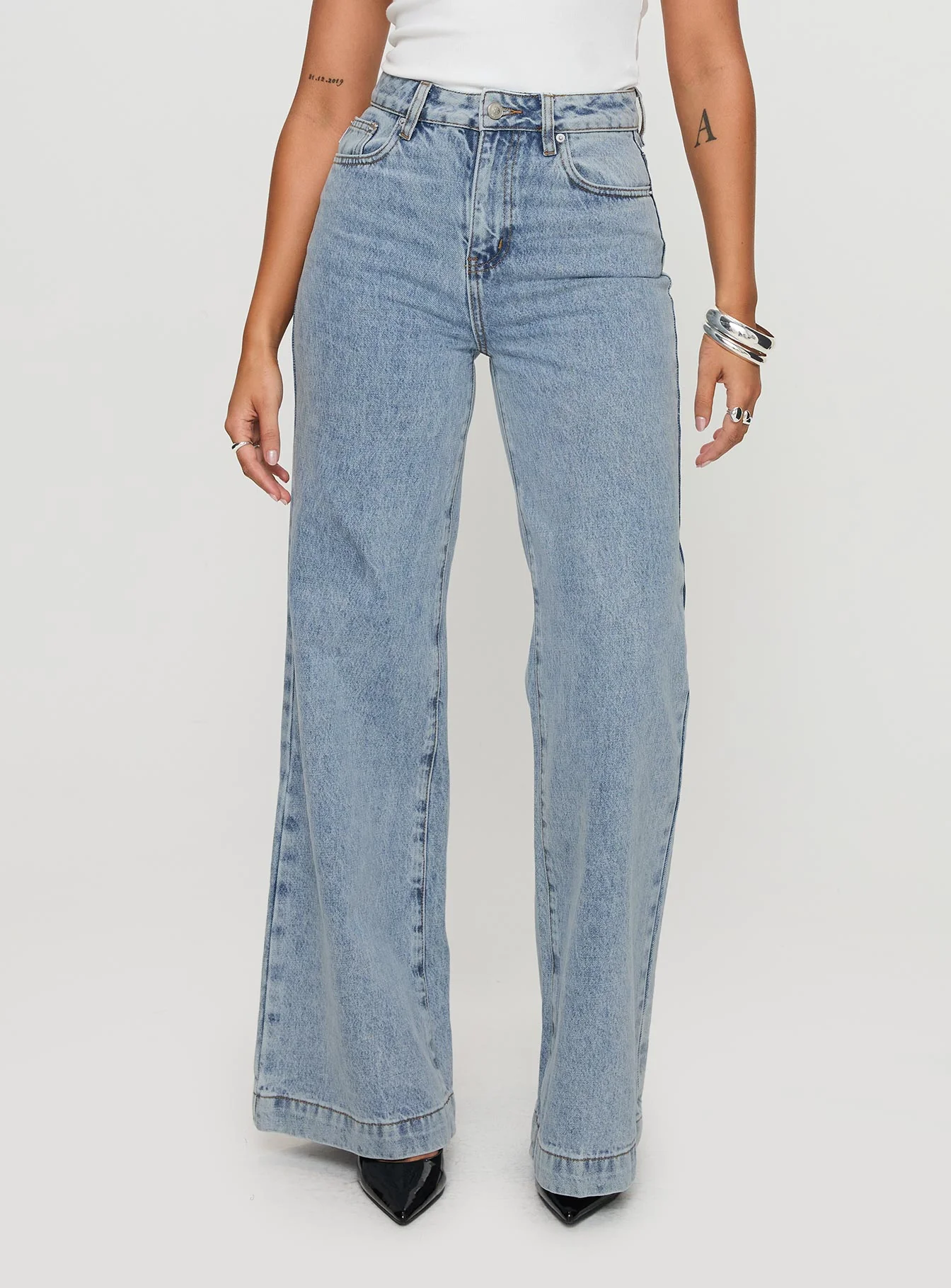 Goldie High Rise Wide Leg Jeans Light Wash