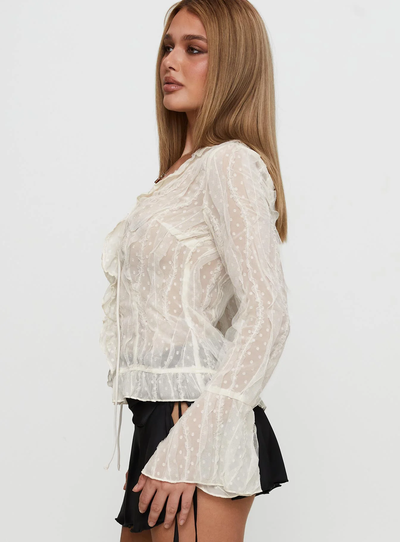 Sainz Frill Long Sleeve Top Cream