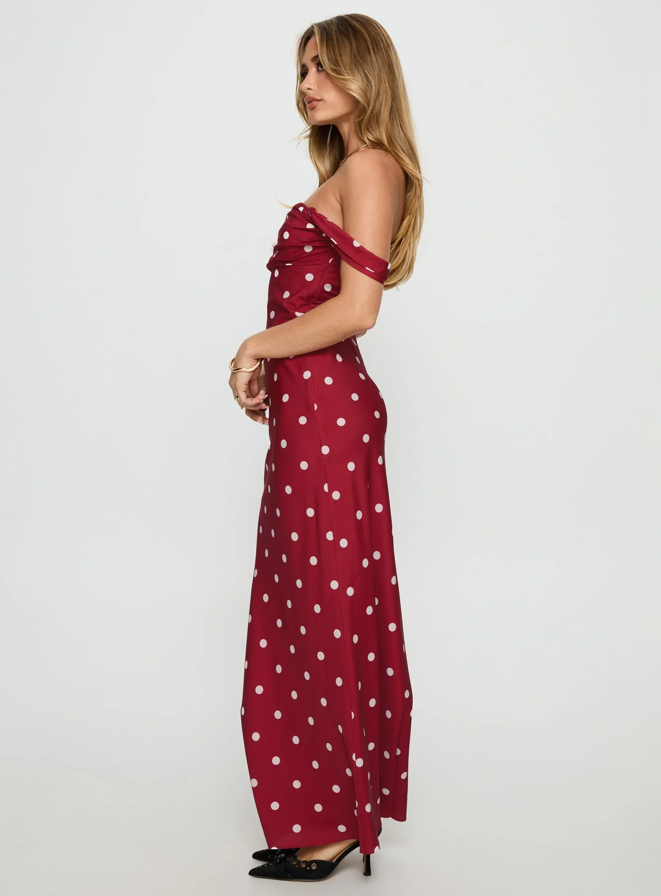 End Credits Off Shoulder Pleat Maxi Dress Red / Polka Dot