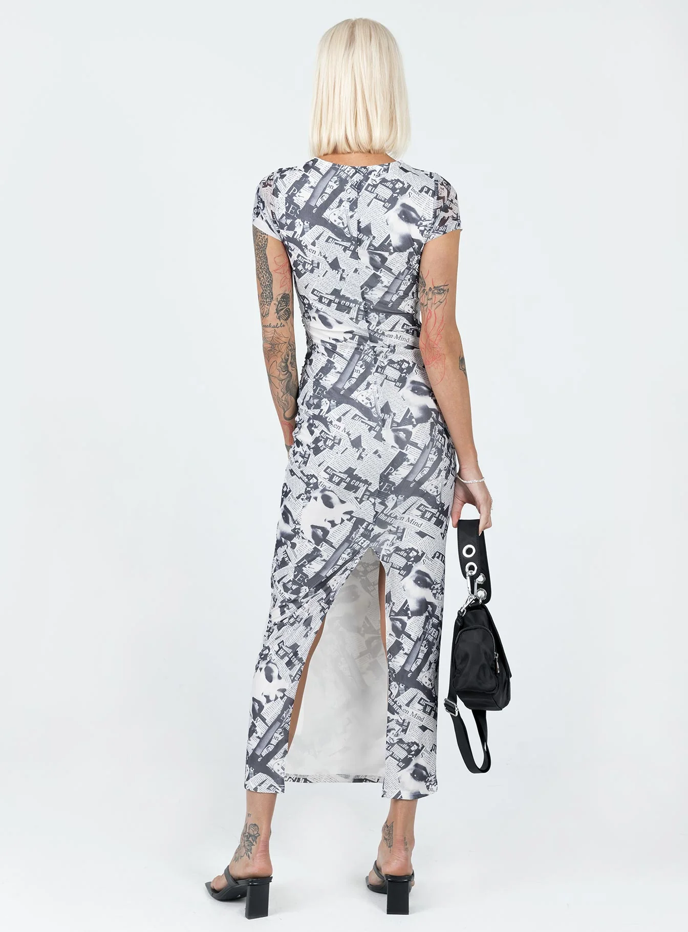 Read About It Maxi Dress Black / White