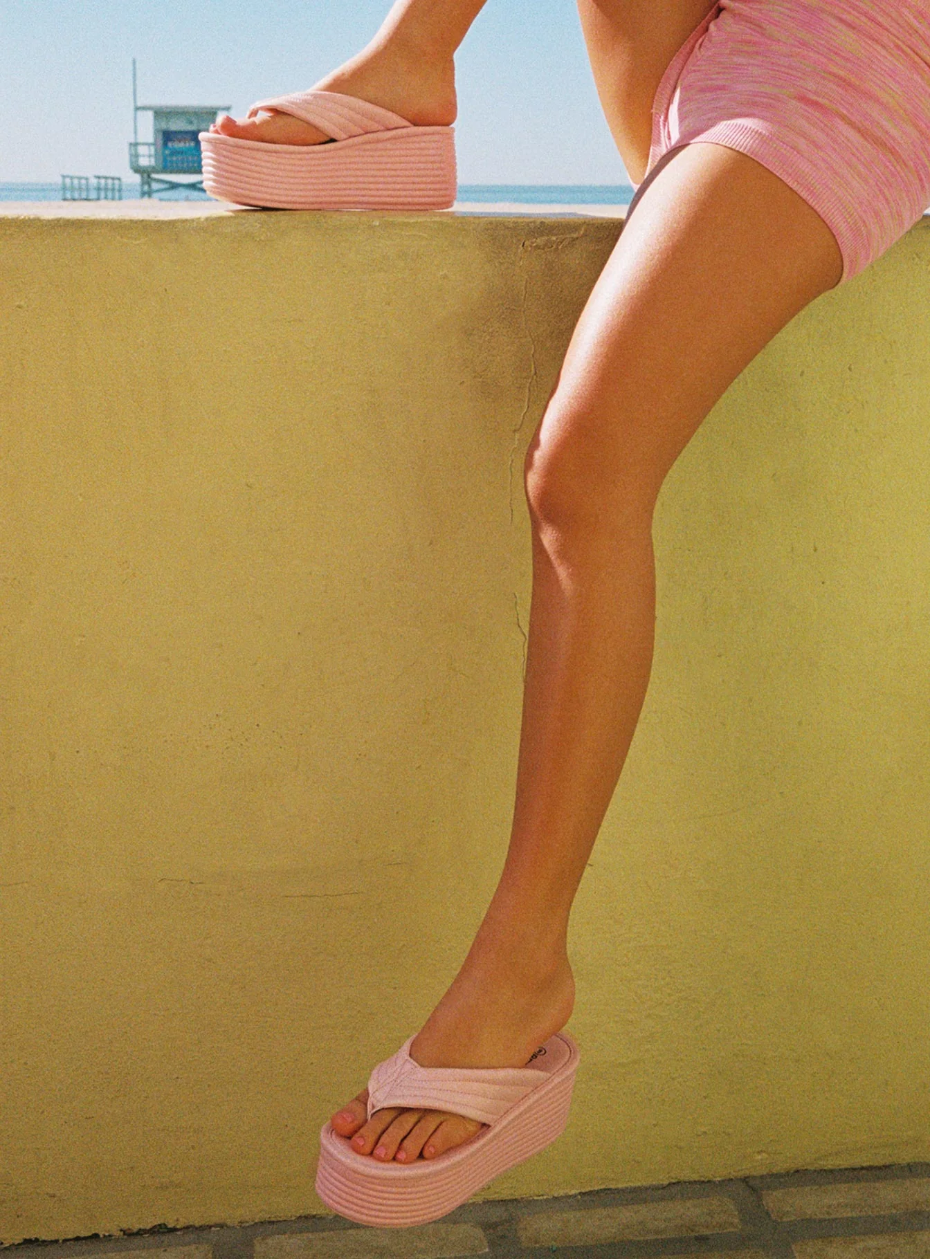 Lola Platform Sandals Pink