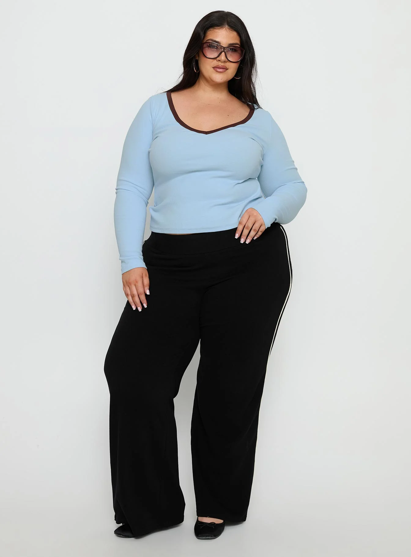 Baseline V Neck Long Sleeve Top Blue / Brown Curve