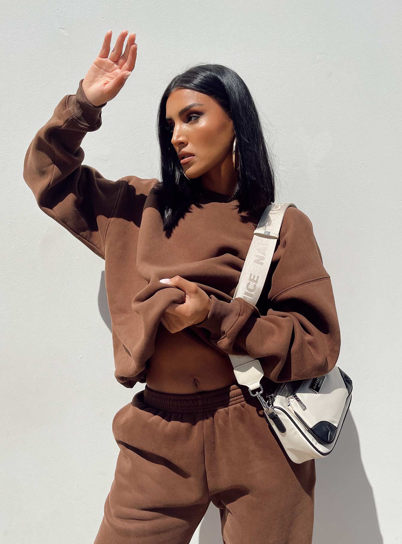 Club Basic Crewneck Sweatshirt Brown