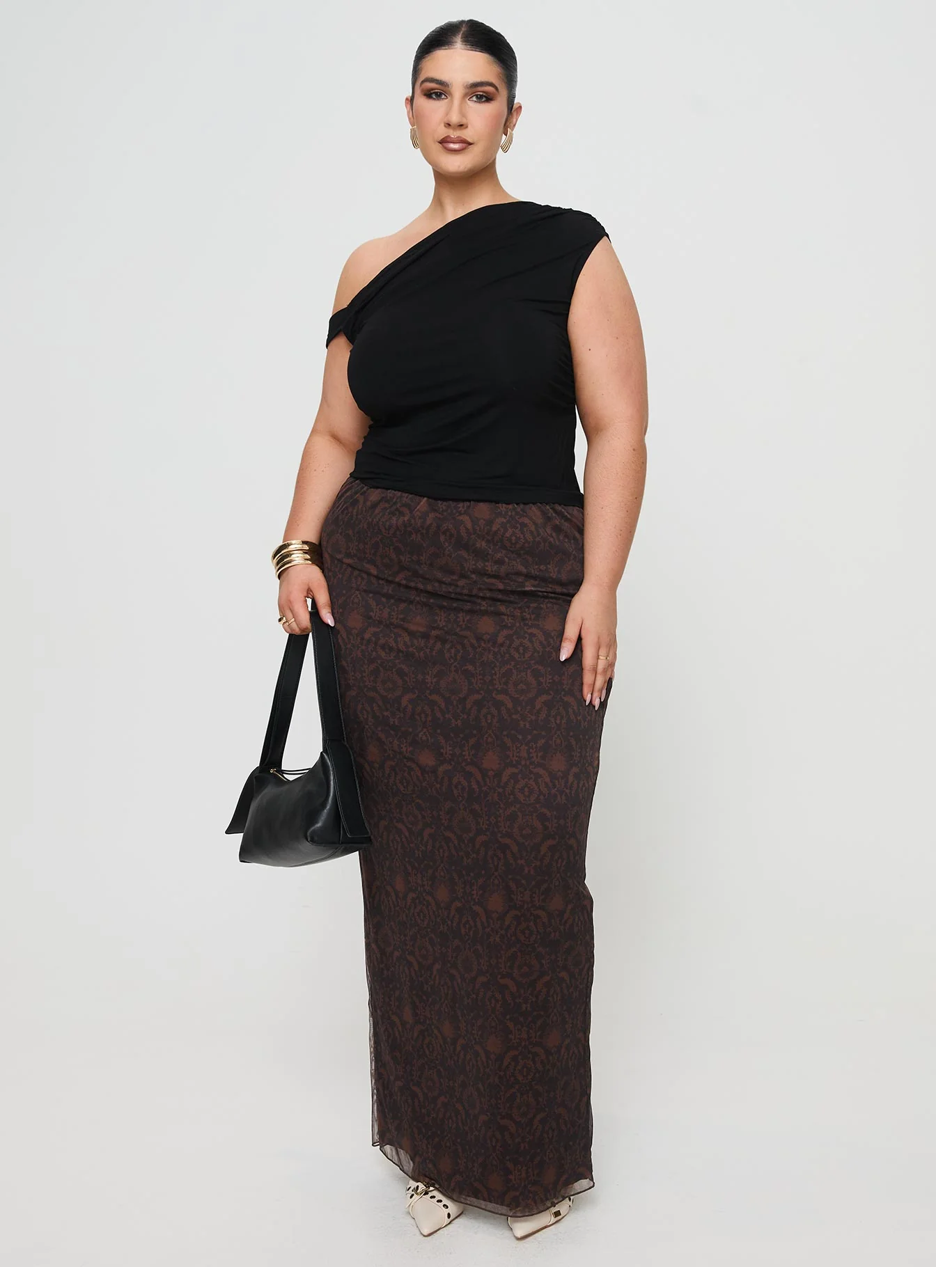 Beller Top Black Curve