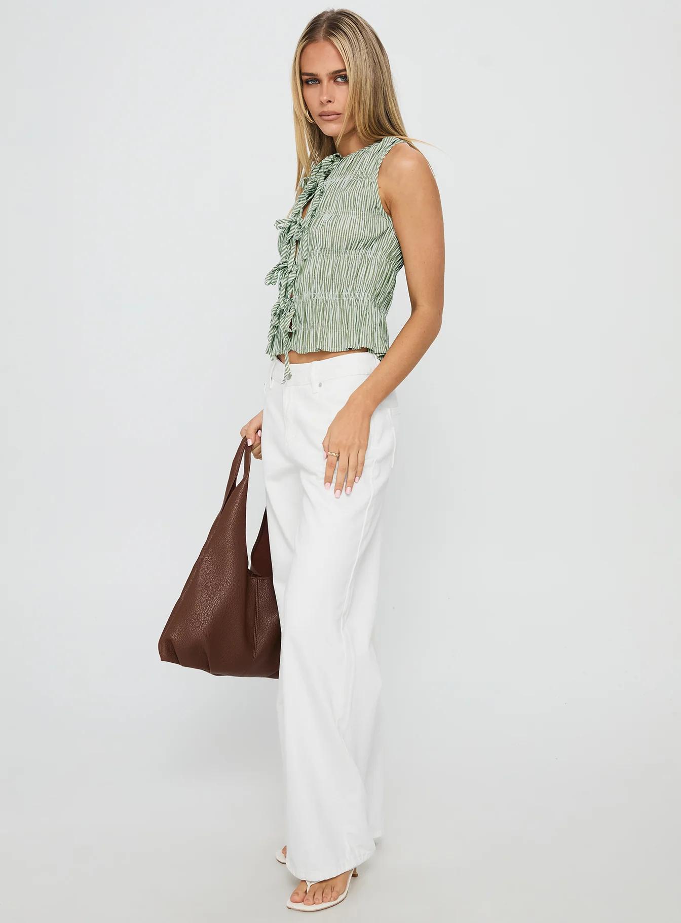 Serenitia Mid Rise Straight Leg Relaxed Jeans White Wash